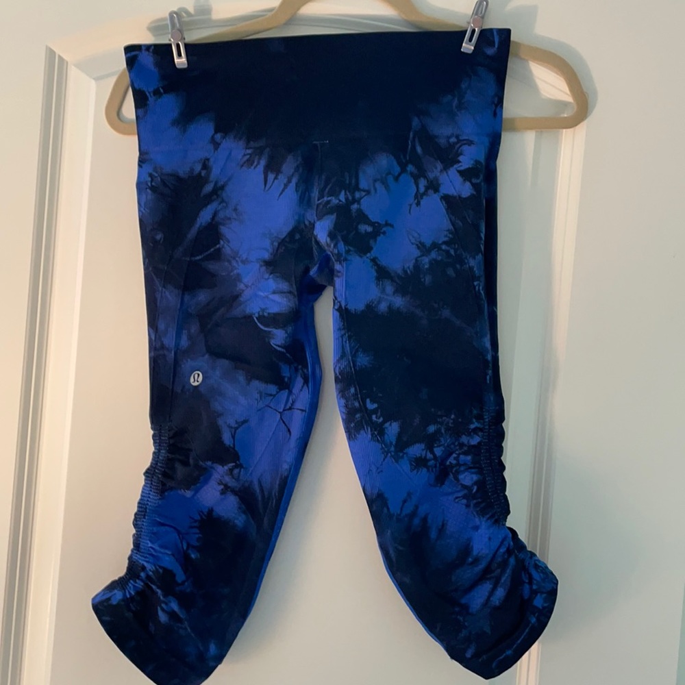 Fitness cleanout!Used LululemonYogaCapri leggings